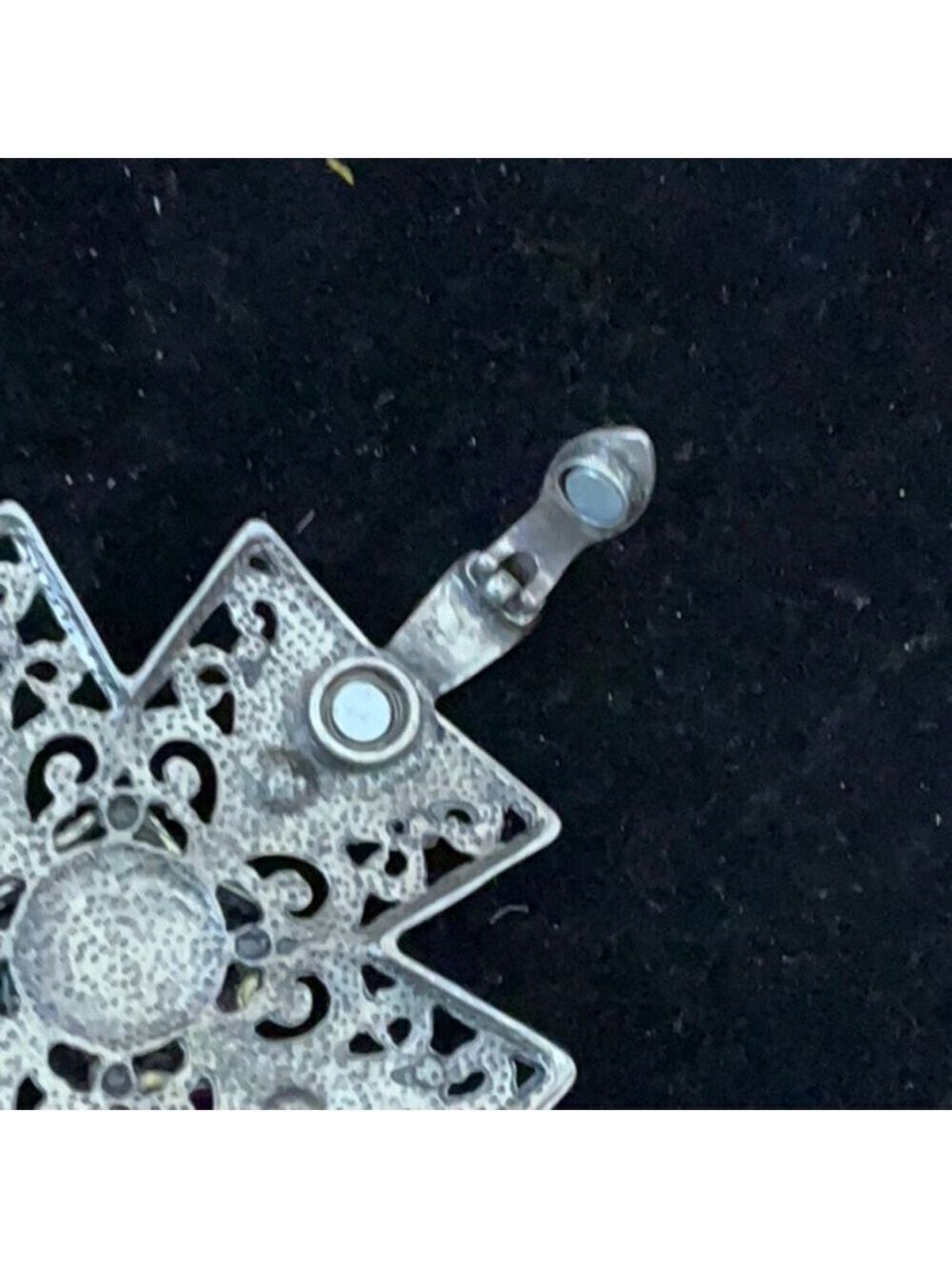 Vintage Silver Cross Pendant Rose Crystals - Picture 4 of 4